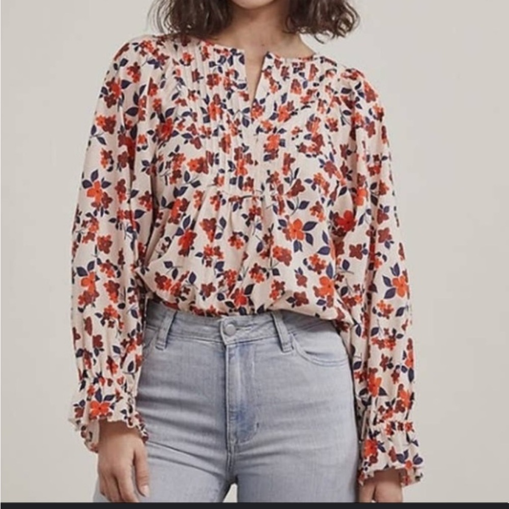 Elizabeth & James Cotton Poplin Creme and Multicolor Floral Smocked Blouse S $55